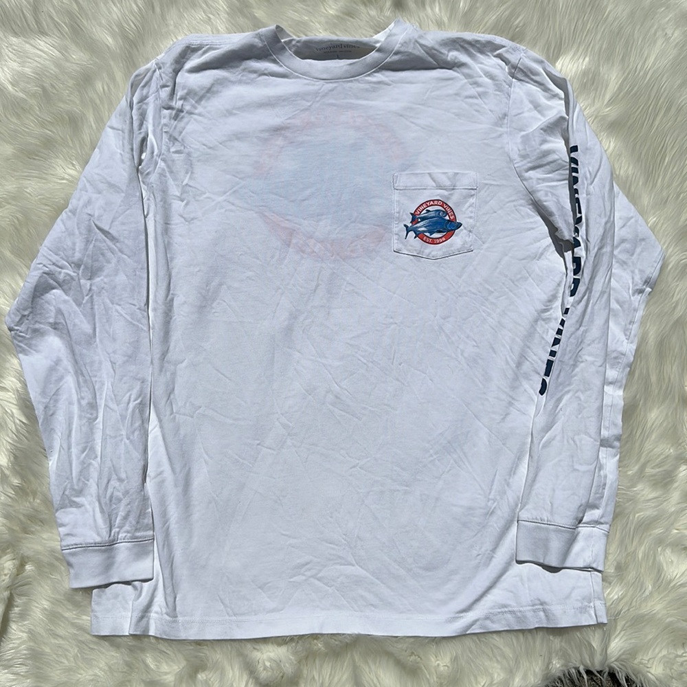Vineyard Vines white graphic T-shirt large